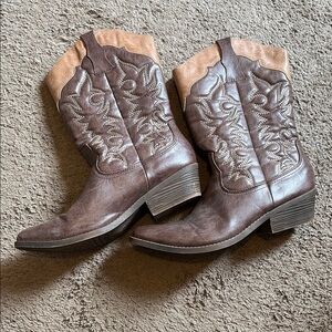 Women's Brown Western Boots